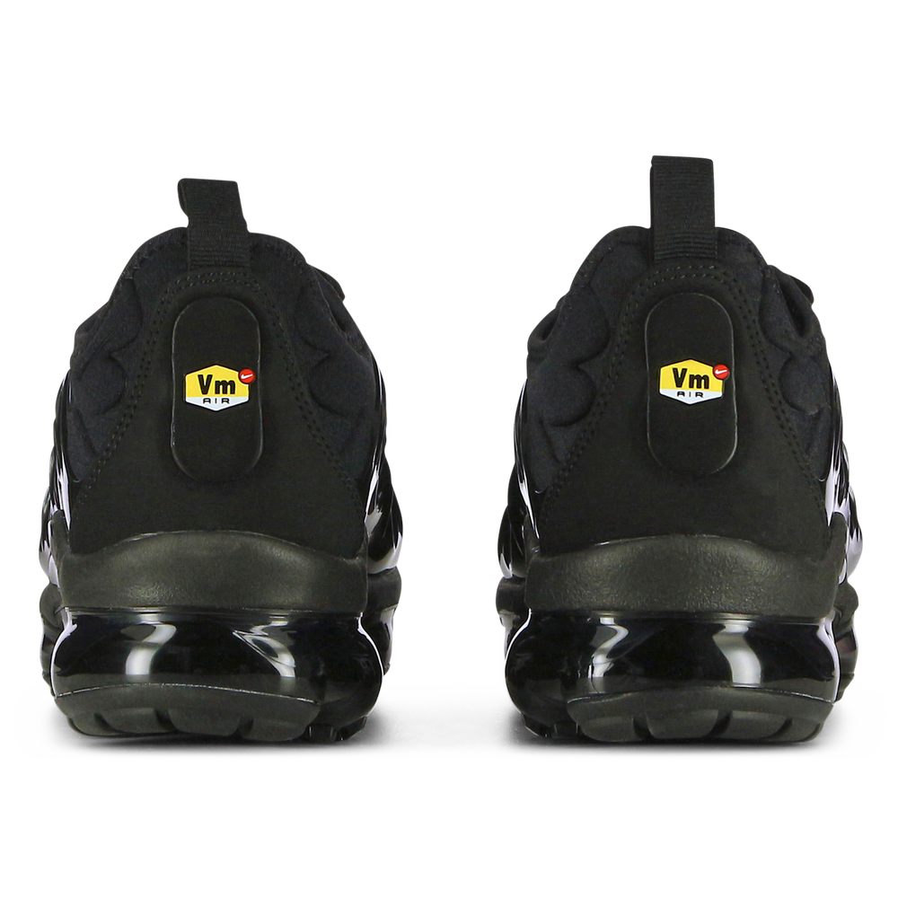 NIKE AIR VAPORMAX PLUS SNEAKERS HOMME NOIR LACETS Courir