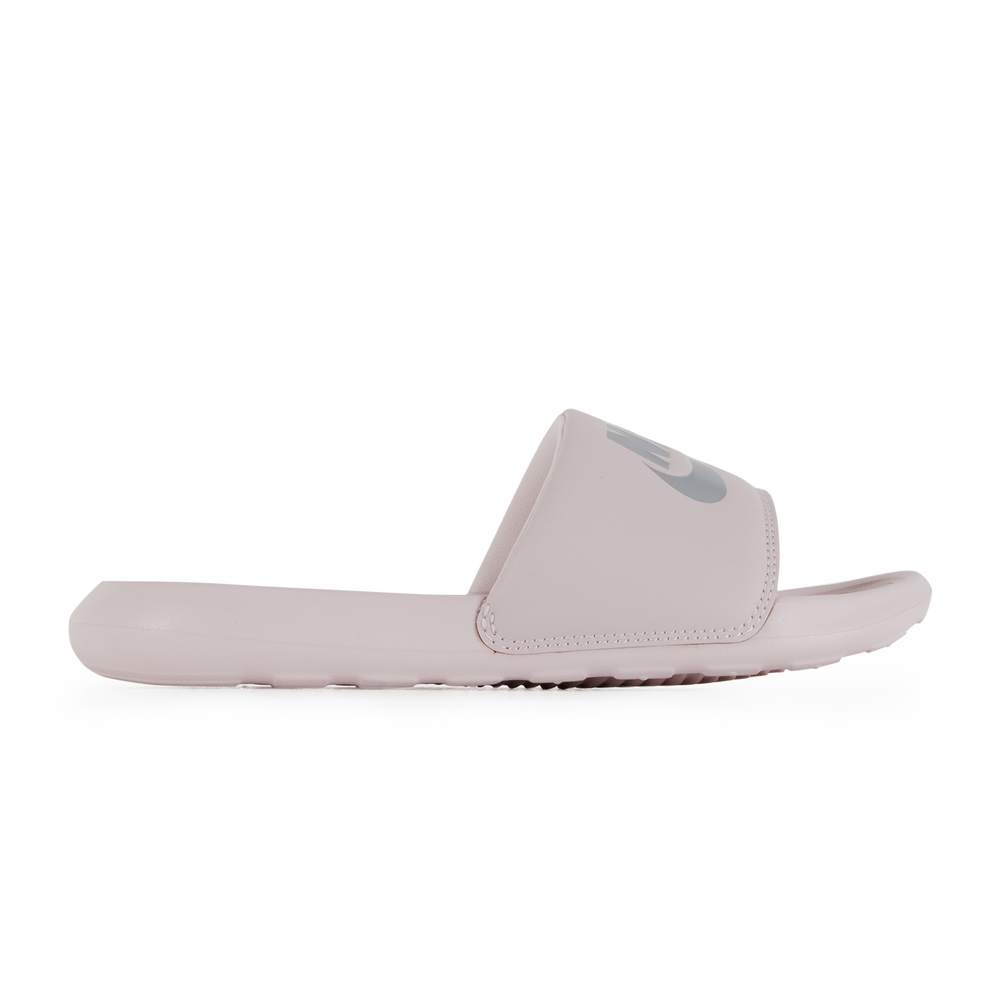 Pink and silver nike slides store
