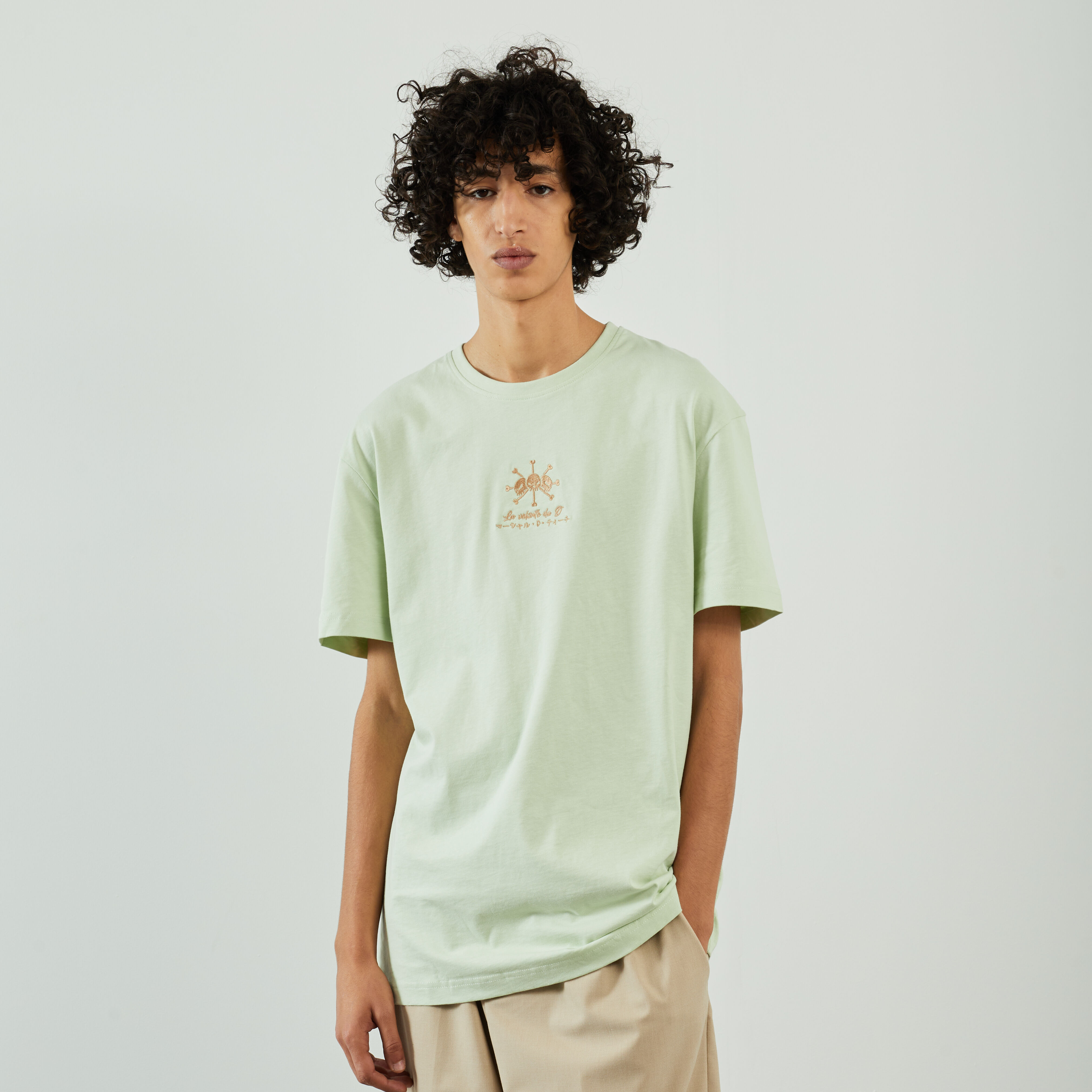 Skechers one hotsell piece zoro courir