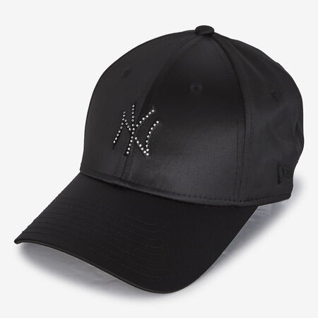 NEW ERA 9FORTY WOMEN NY SATIN RHINESTONE LOGO BLACK WOMEN