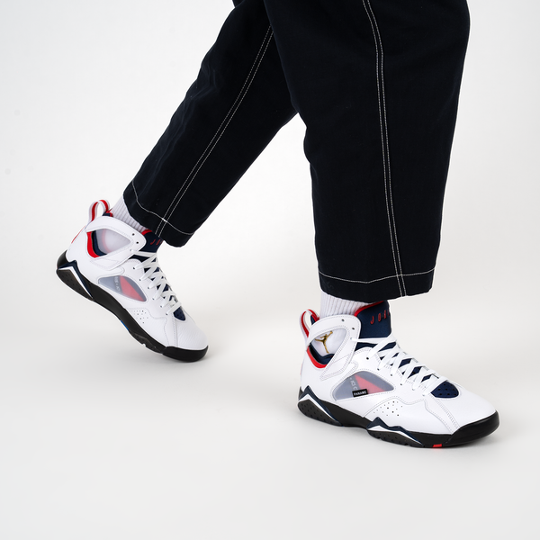 AIR JORDAN 7 RETRO PSG BLANC/ MARINE AIR JORDAN 7 RETRO PSG BLANC/ MARINE