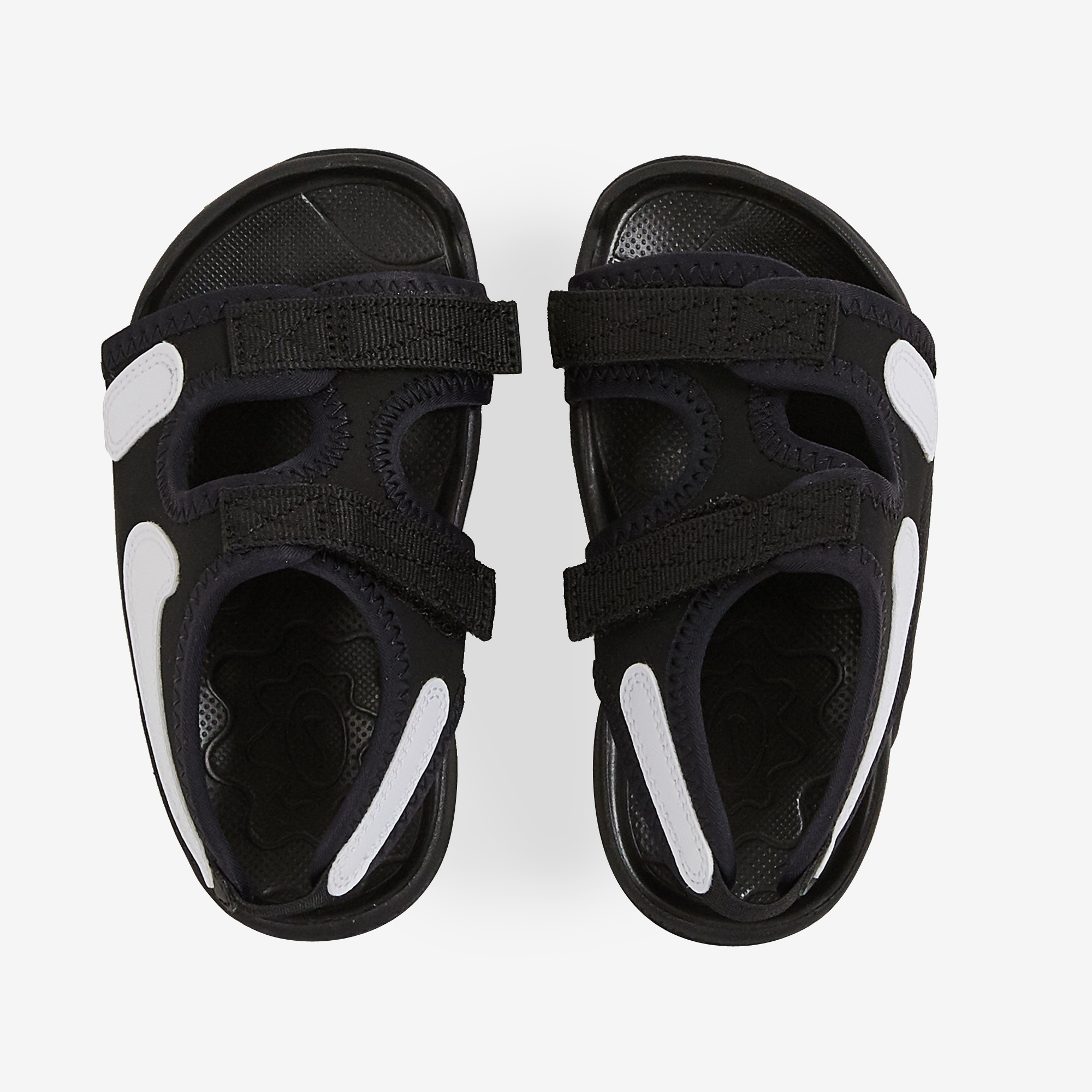 NIKE SUNRAY ADJUST 6 BLACK WHITE SUMMER CHILDREN Courir