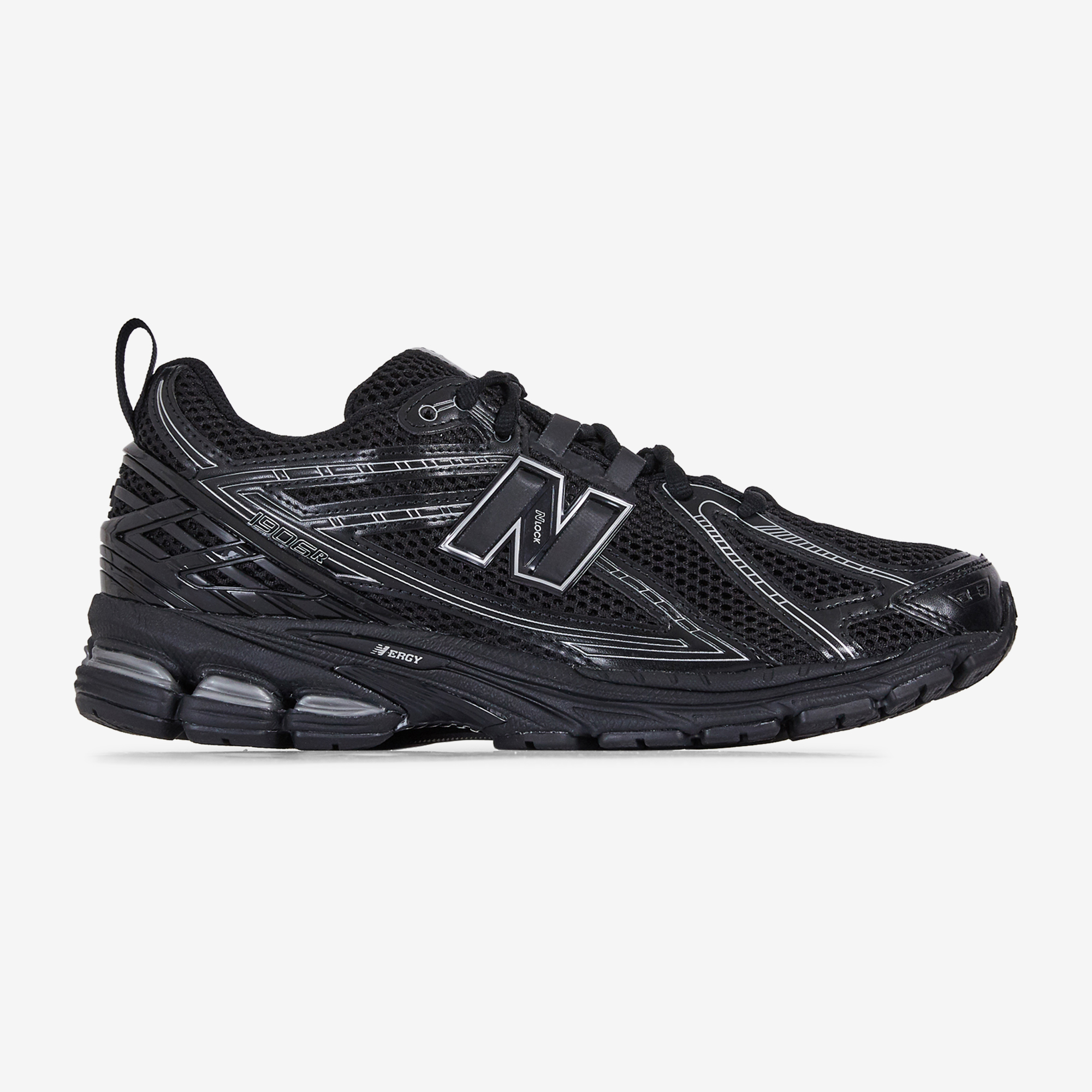 NEW BALANCE 1906 BLACK SNEAKERS MEN Courir