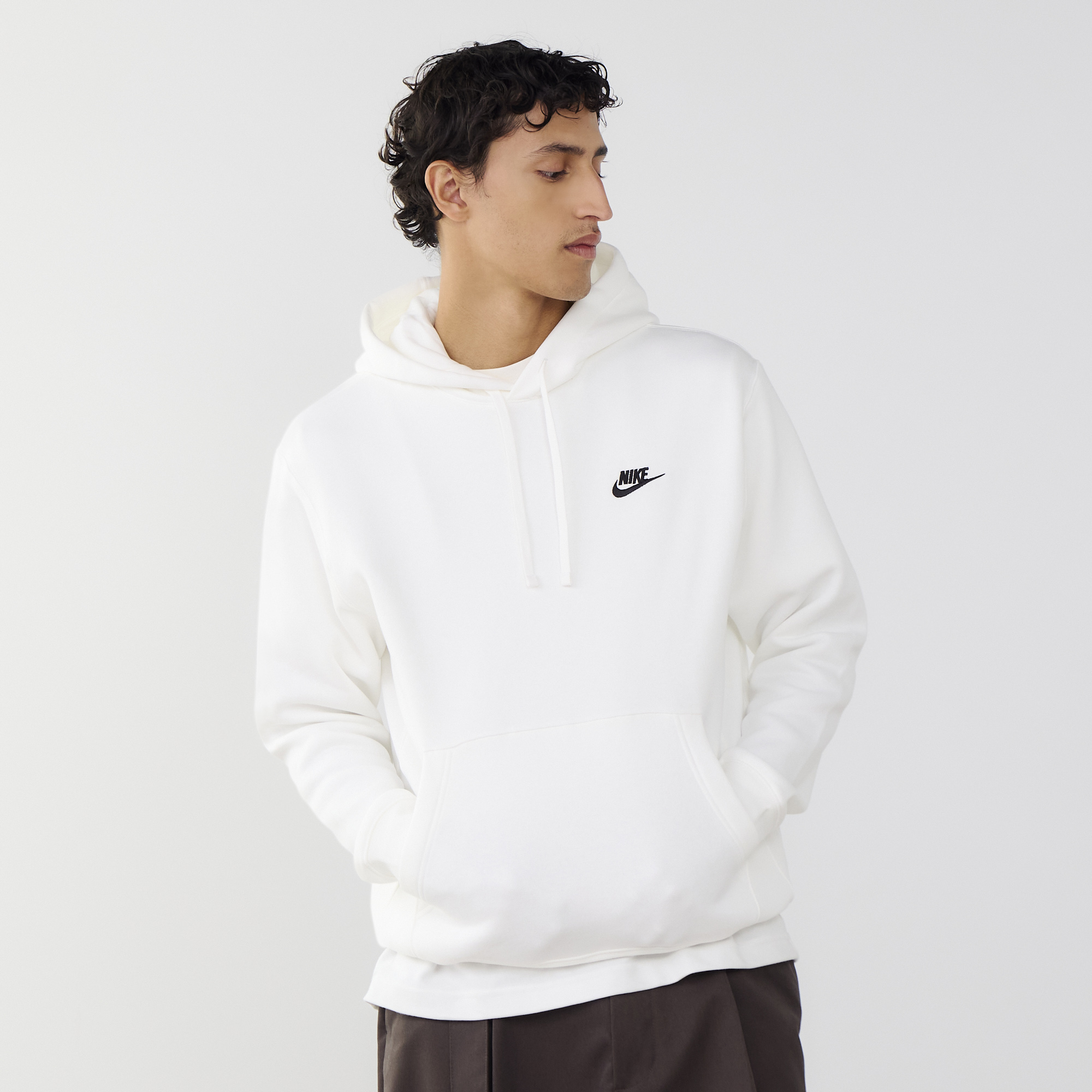 Nike club logo hoodie white online
