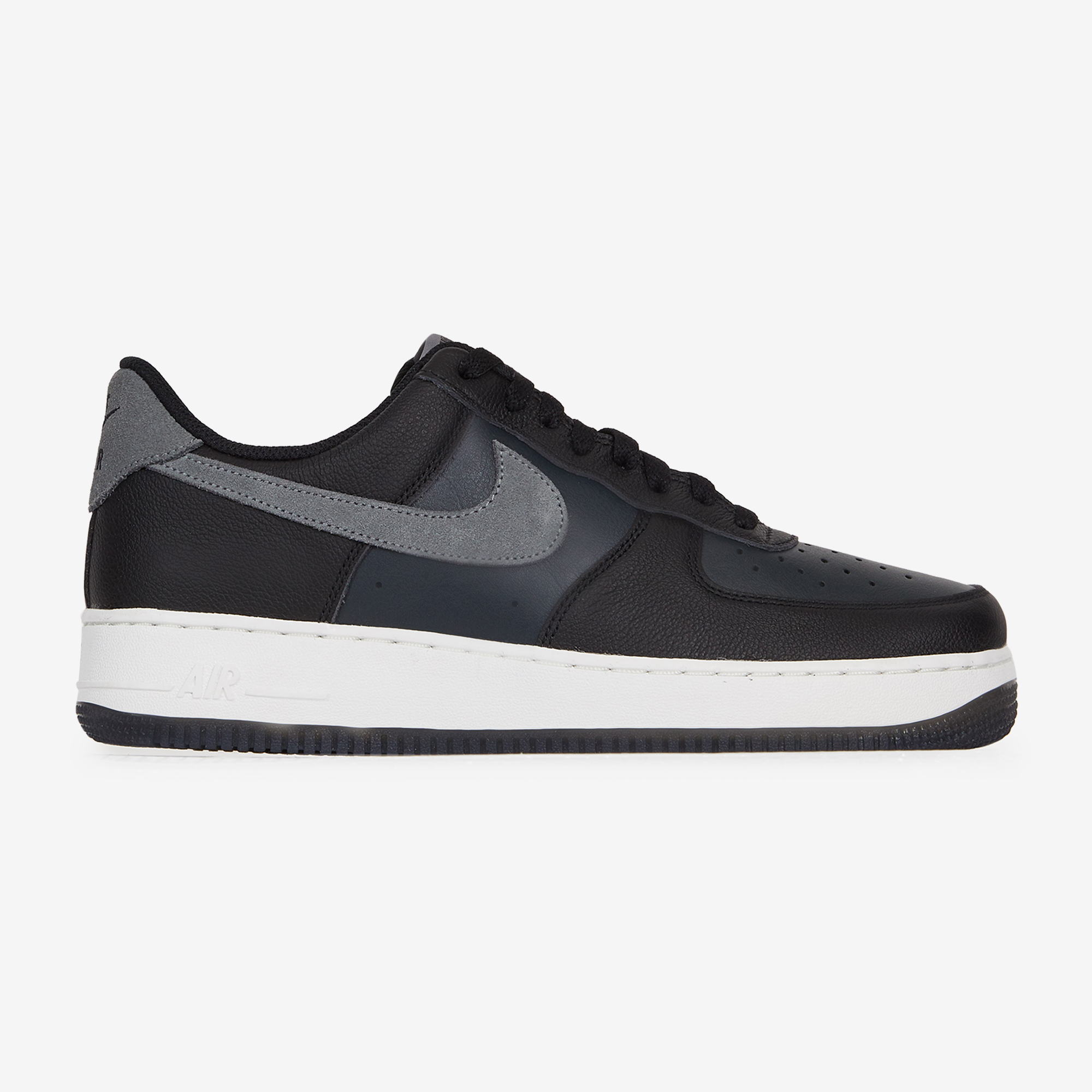 NIKE AIR FORCE 1 LOW SNEAKERS HOMME NOIR GRIS LACETS Courir