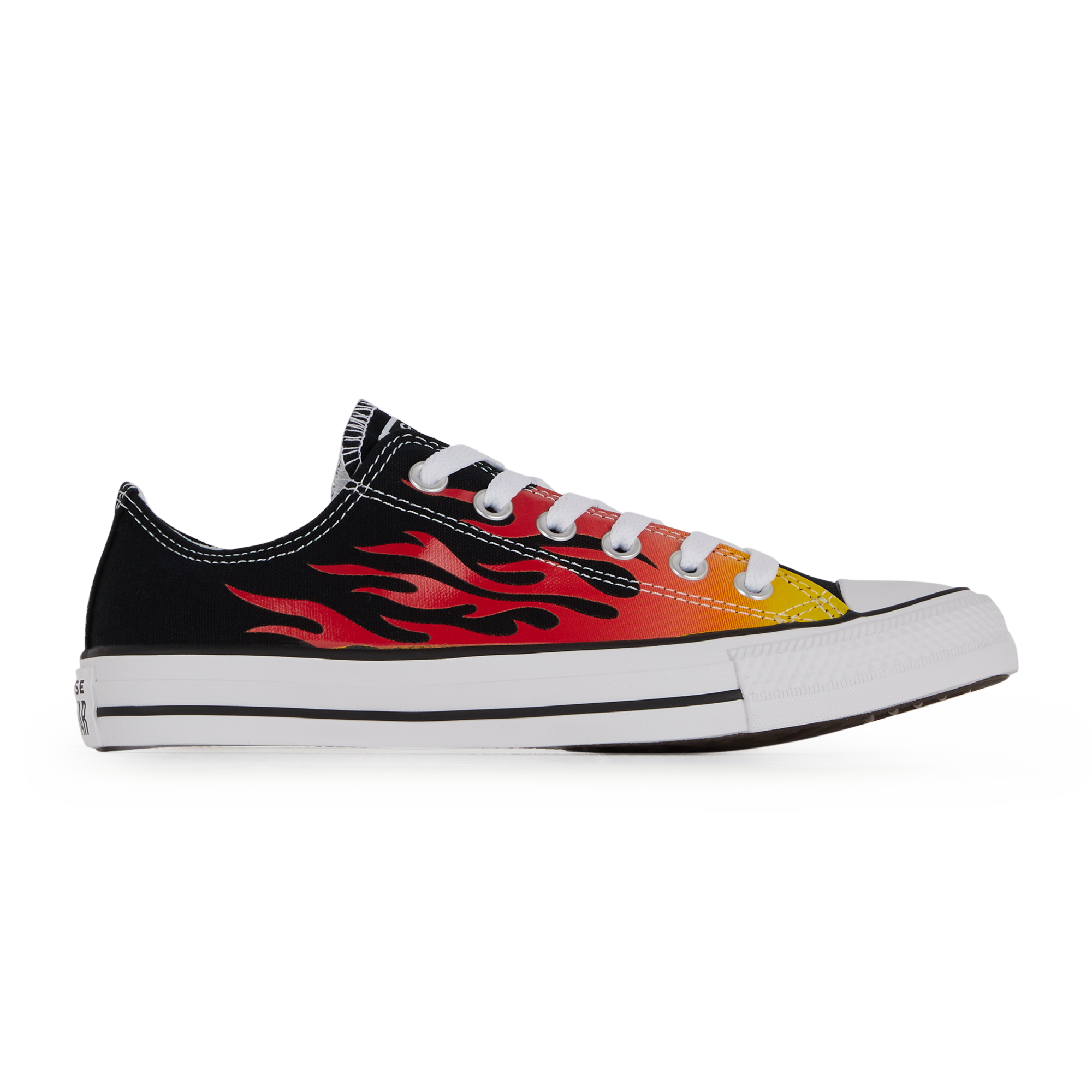 converse avec des flamme