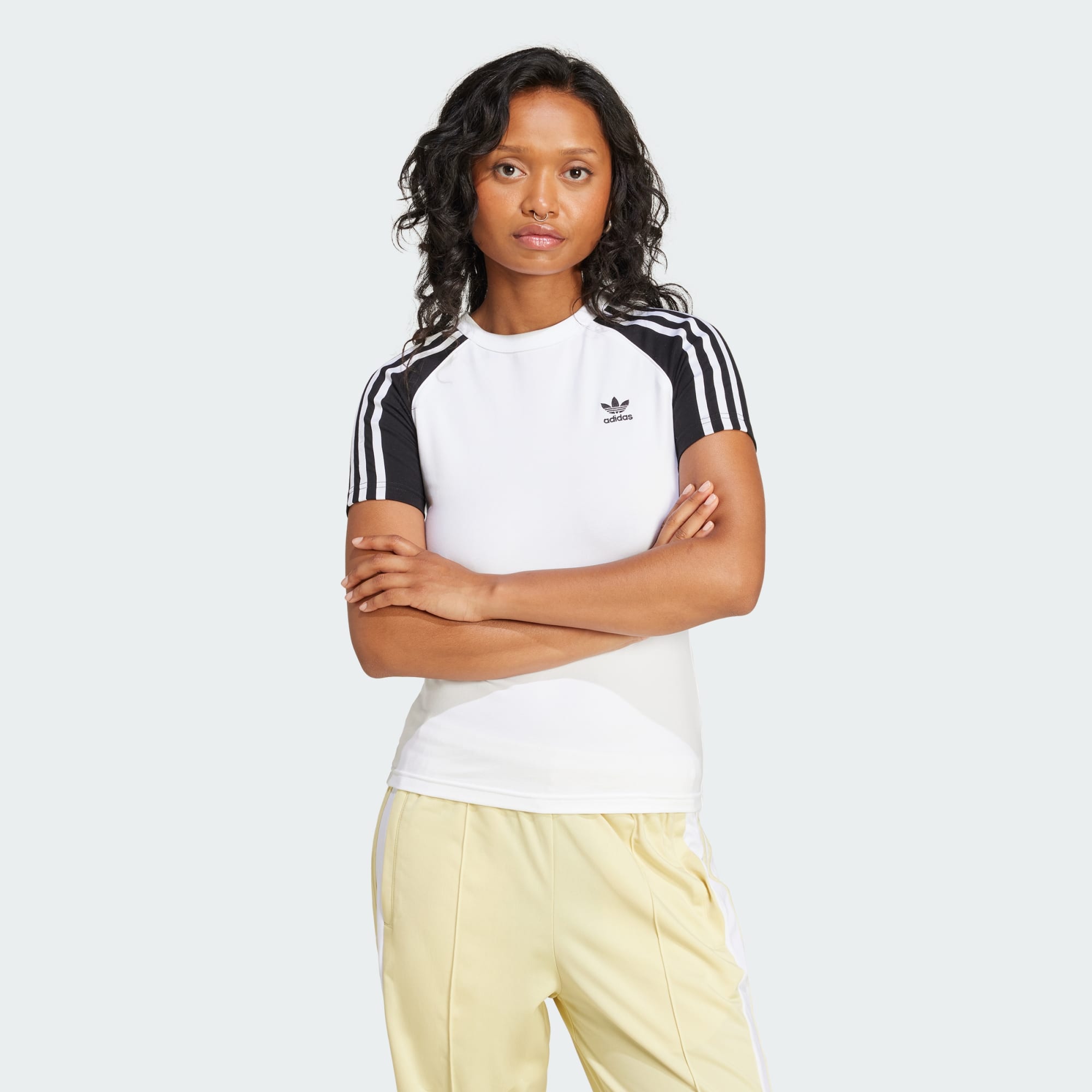 ◆正規品◆ADIDAS ORIGINALS ADICOLOR 3S RAGLAN TEE(W)◆関税込 ADIDAS ORIGINALS Adicolor 3-Stripes Raglan Slim Tee White