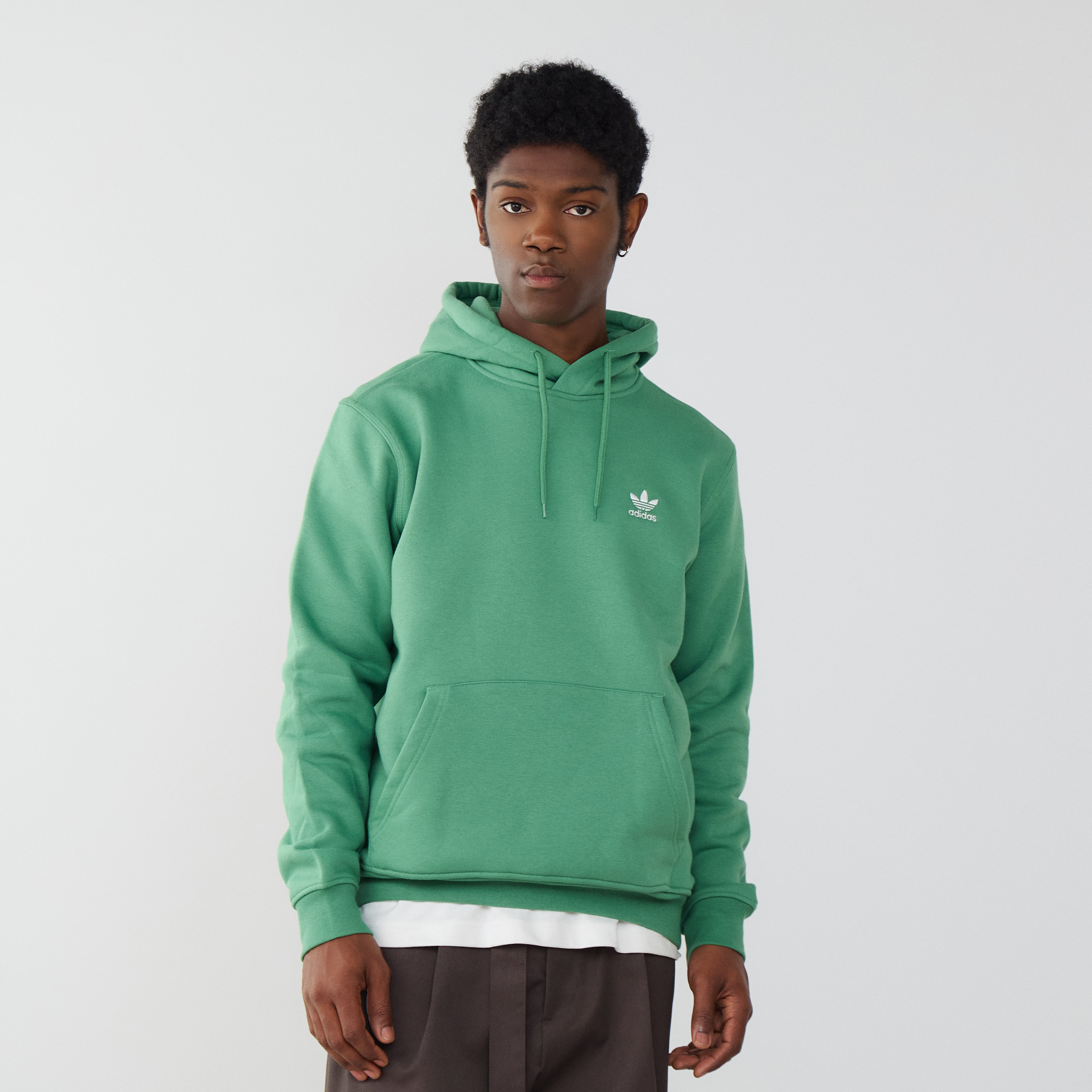 ADIDAS ORIGINALS HOODIE ESSENTIAL TREFOIL GREEN WHITE SWEATSHIRTS MEN Courir