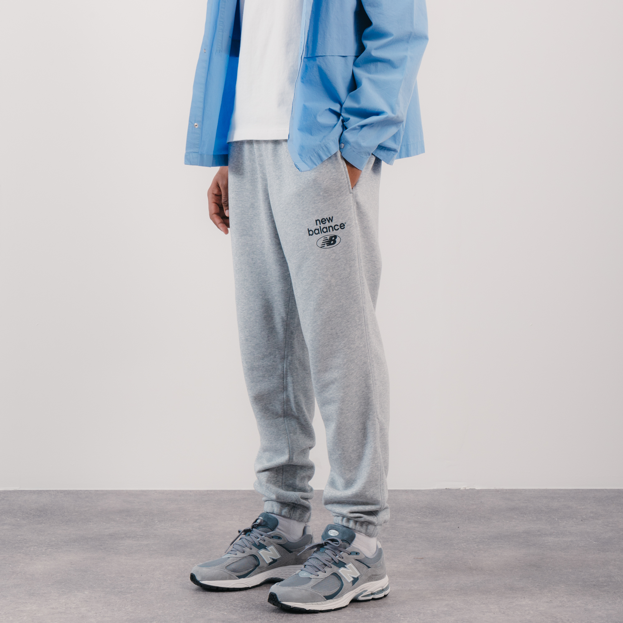 Pant Jogger Lifestyle Essential Gris