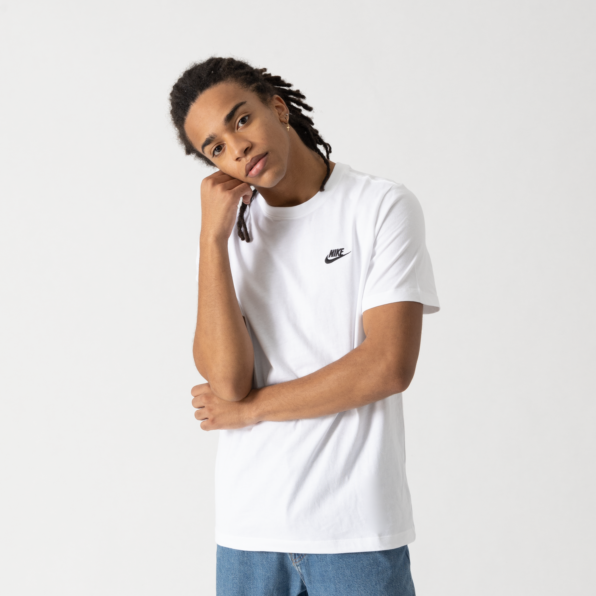 t shirt nike logo